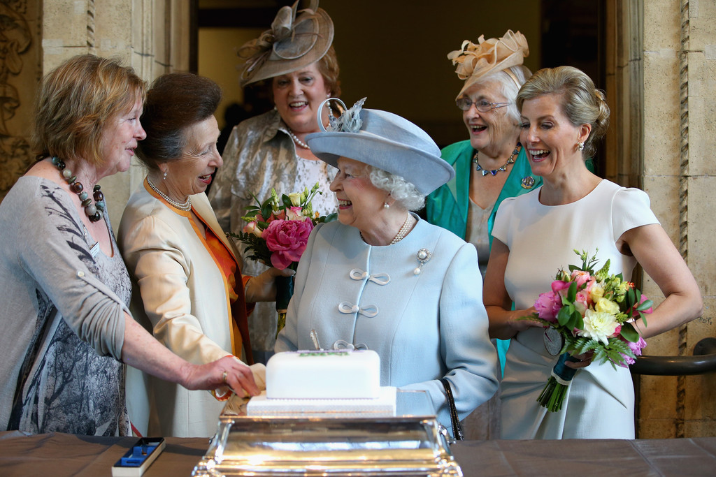 Queen+Elizabeth+II+Attends+Centenary+Annual+D1CIcN1aFeux