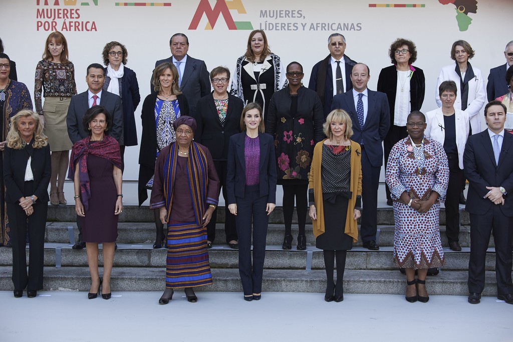 Queen+Letizia+Spain+Meets+Mujeres+por+Africa+7xmKaetgTbUx