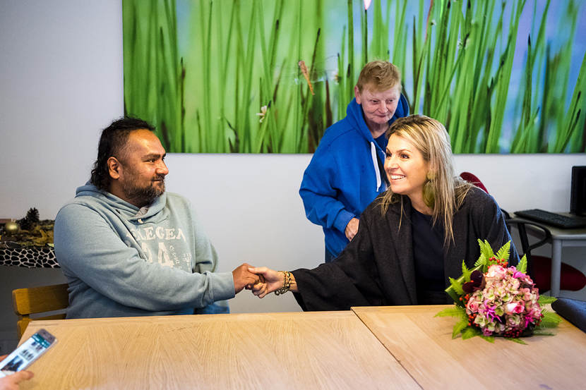 Koningin Máxima brengt werkbezoek aan Parnassia Groep