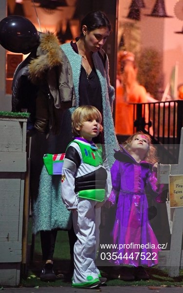 *EXCLUSIVE* Casiraghi children dressed up for Halloween party with their parents Andrea and Tatiana