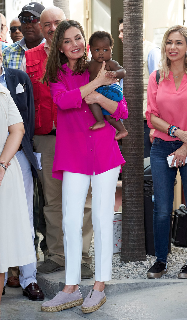 93727110-1C5C-4D21-B3E2-8FF39154B53F