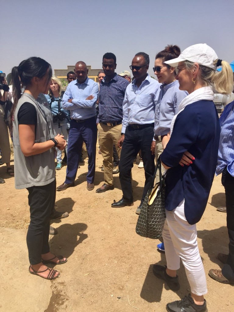 E0A68EDC-6A41-4E77-9EA5-F9A899E159AD