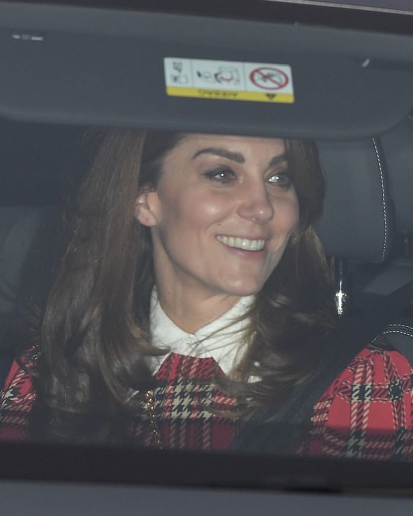 DC09DFC7-6339-4BCF-8CE7-EA1D9FE5D69A