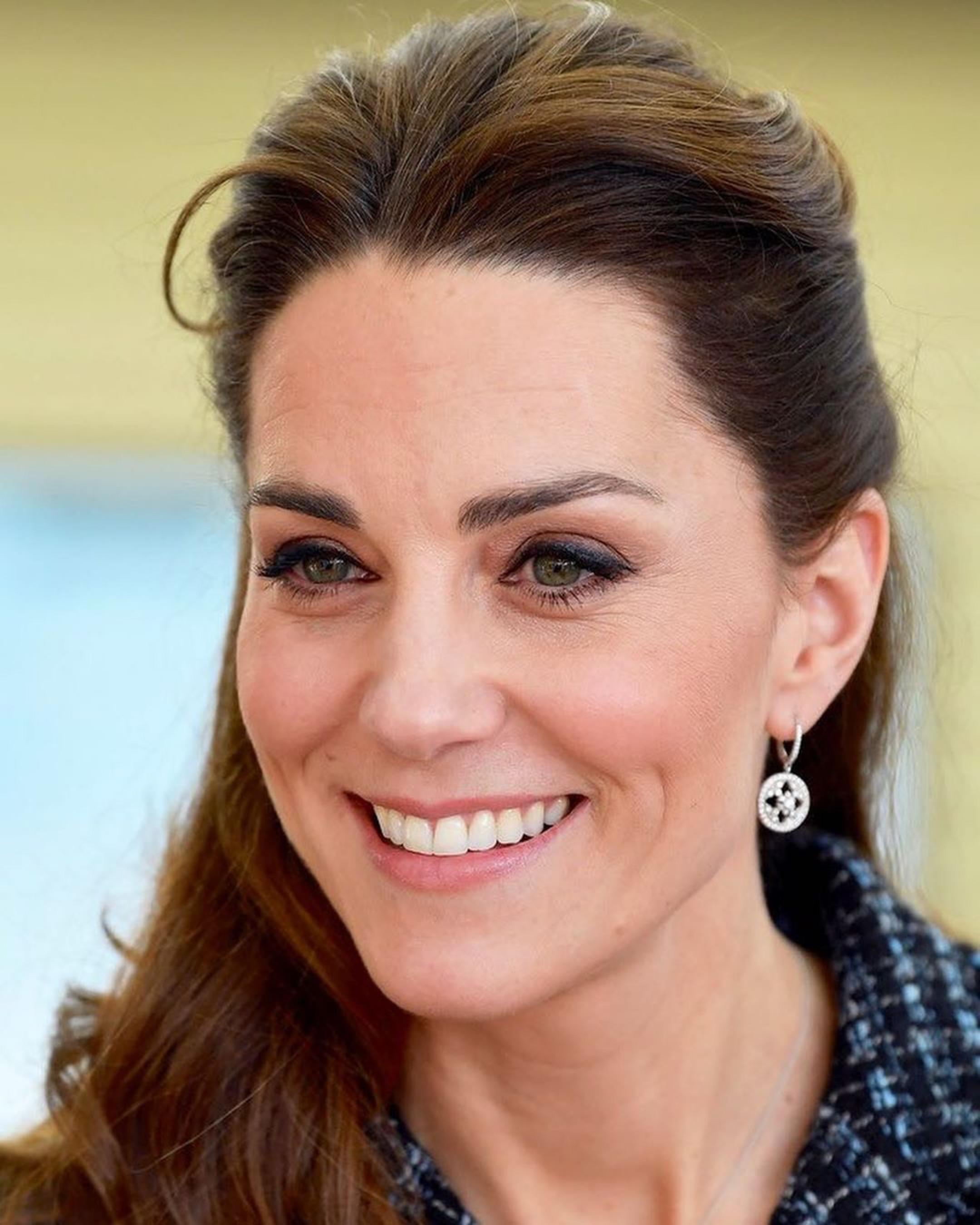 The Duchess Of Cambridge Visits The National Portrait Gallery Workshop ...