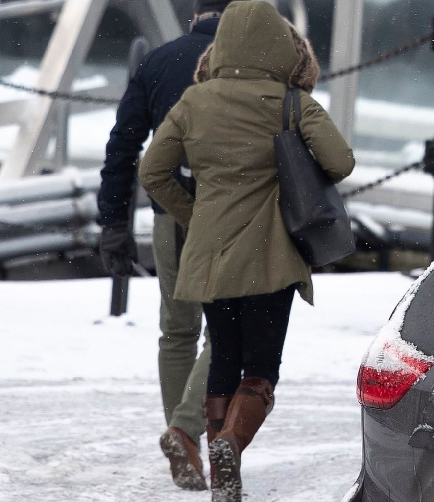 40A27252-C6F3-489C-ABDC-5E2AFEC77C5B