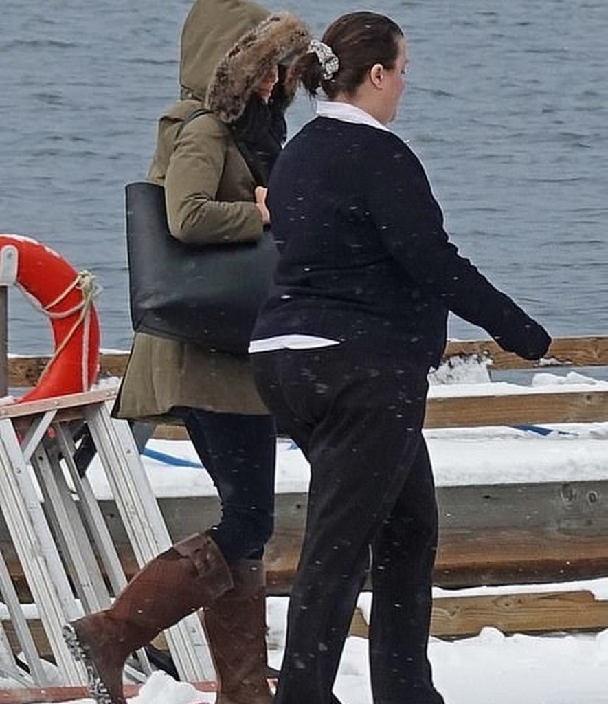 4CDB5D7F-128E-4F5C-92DF-EFF2A1D75980