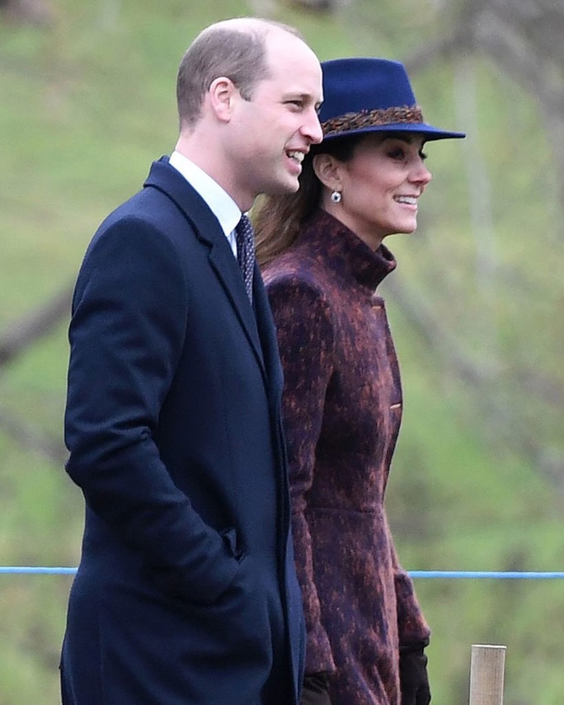 52AE63E8-DA3C-4483-B807-BD610EAD13CD