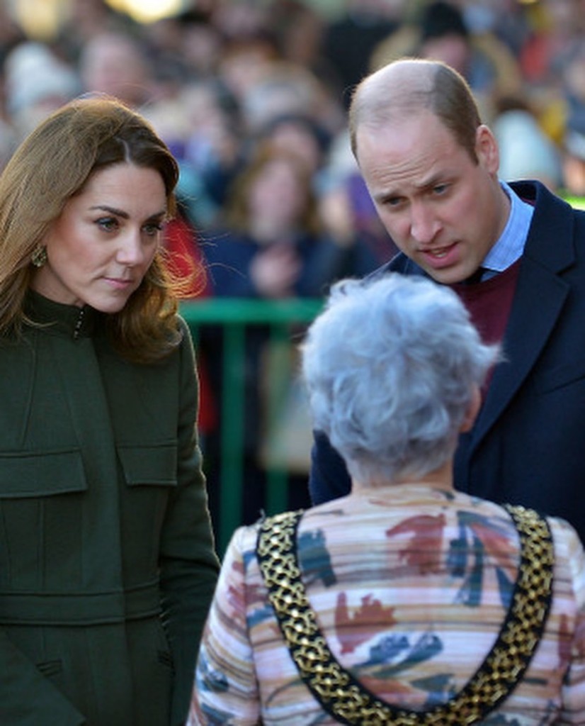 59DAF425-0444-48E6-A1AF-6BD3AD328E72