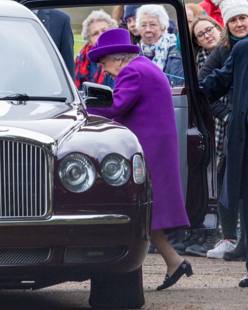 5C53DE78-CAD7-4353-B1E9-656F5A51C845