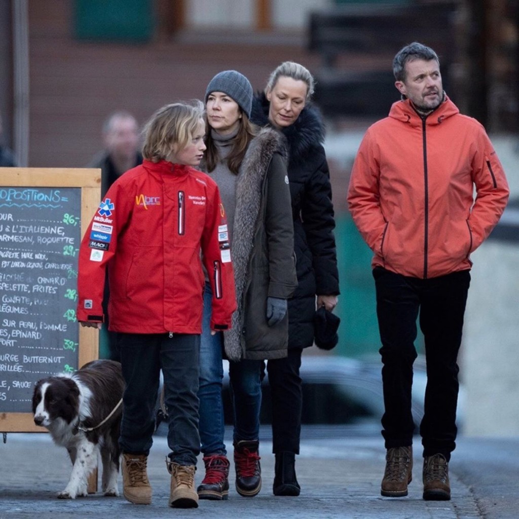 EC918348-987B-4883-99A0-1A5DCC098646