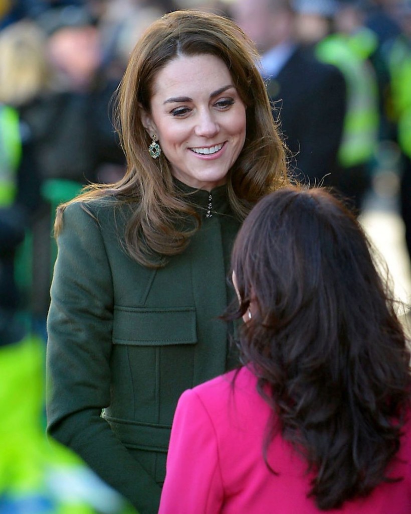 F6F9DBB4-D4A0-4918-ABC3-F8FE8F132813