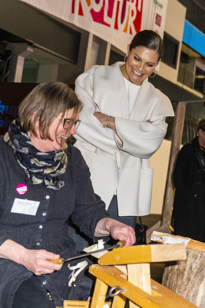 0E50CAE1-AAD6-4C8C-82FA-C3717298CC0F