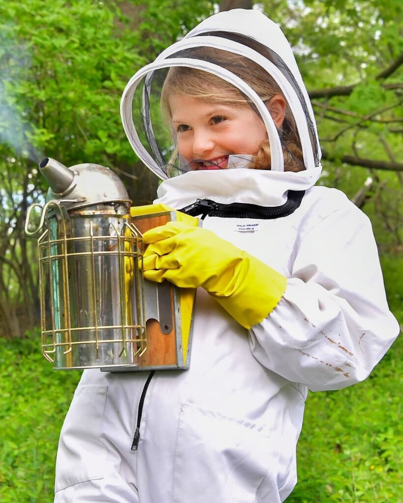 1F592187-21C4-4CA3-A404-C214A49D8A38