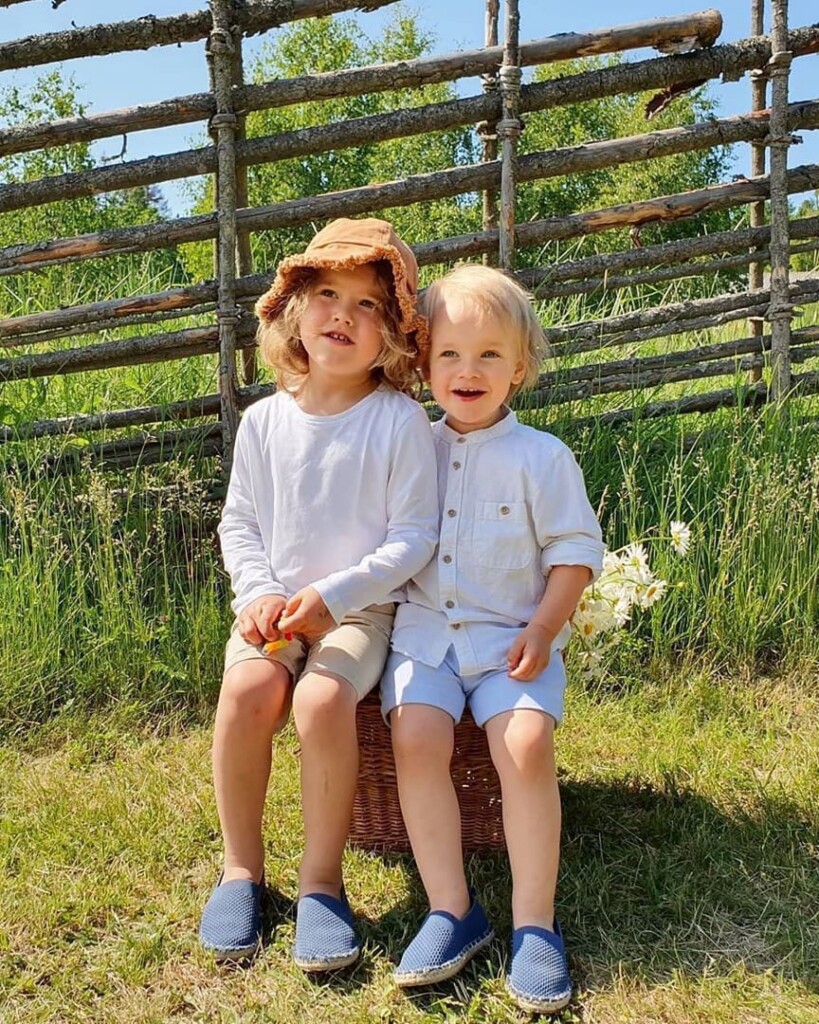 748B14FE-D23B-4BC5-B953-D3E2F5AFF64B