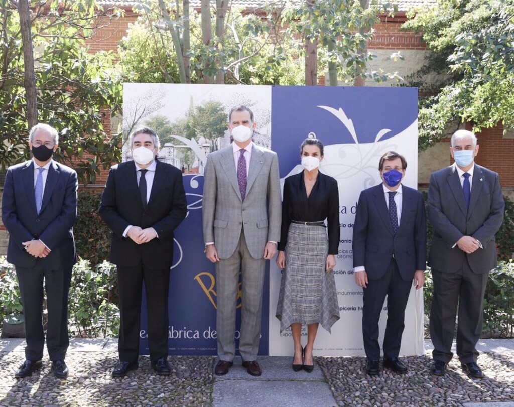 DC6B0E7D-F7F5-4CC3-8AB2-A17B3ADCF2D4