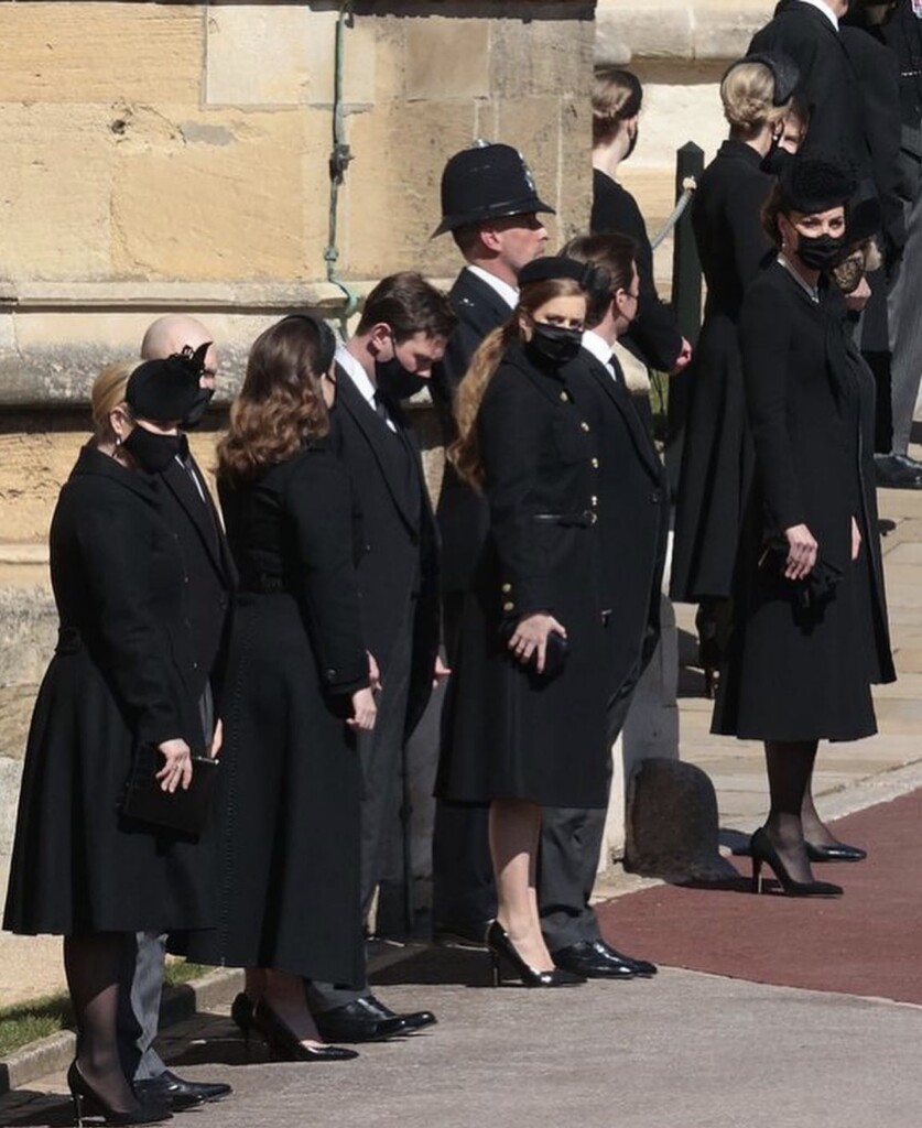 8B31D145-6EC4-4C02-A5B5-B33C54742B60