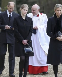 90C832D9-C19C-41E7-8773-81D0E2B11ACF