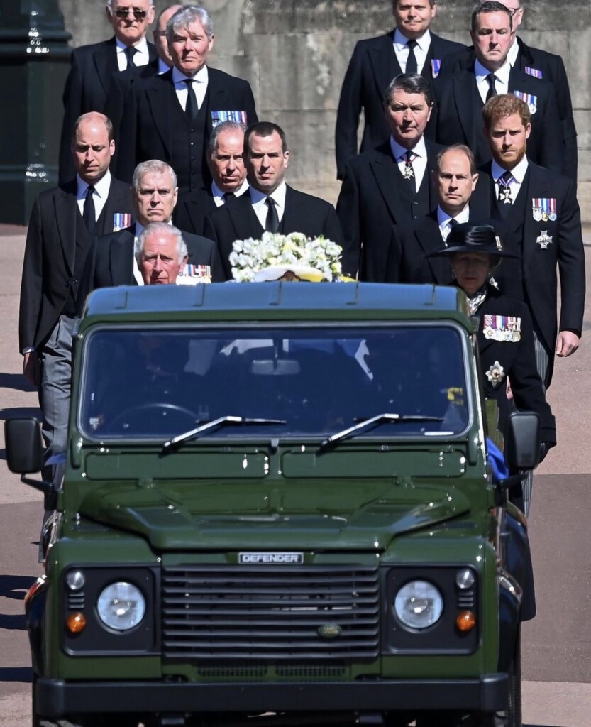 B829A766-5C22-4383-933E-8CC5BCF72161