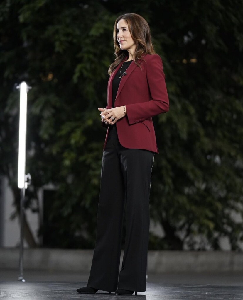 215A5829-5816-452A-91BD-E2E32669BAF2