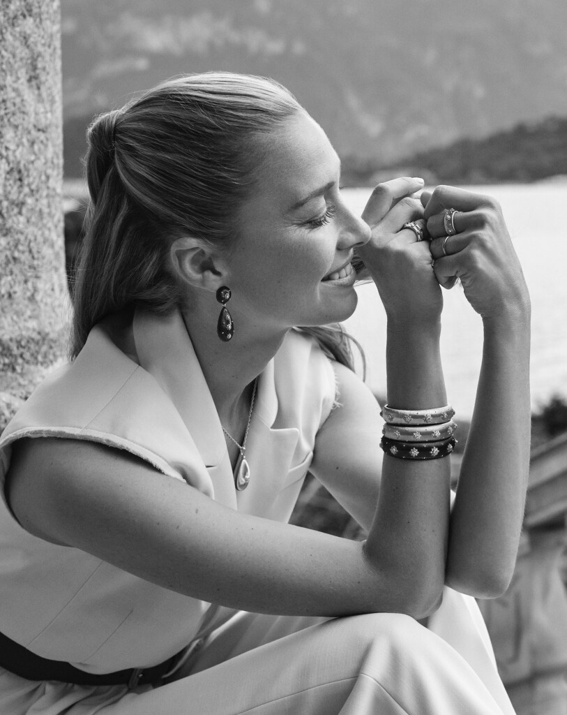 3A2041F6-C027-44EE-B070-7006C992ED00