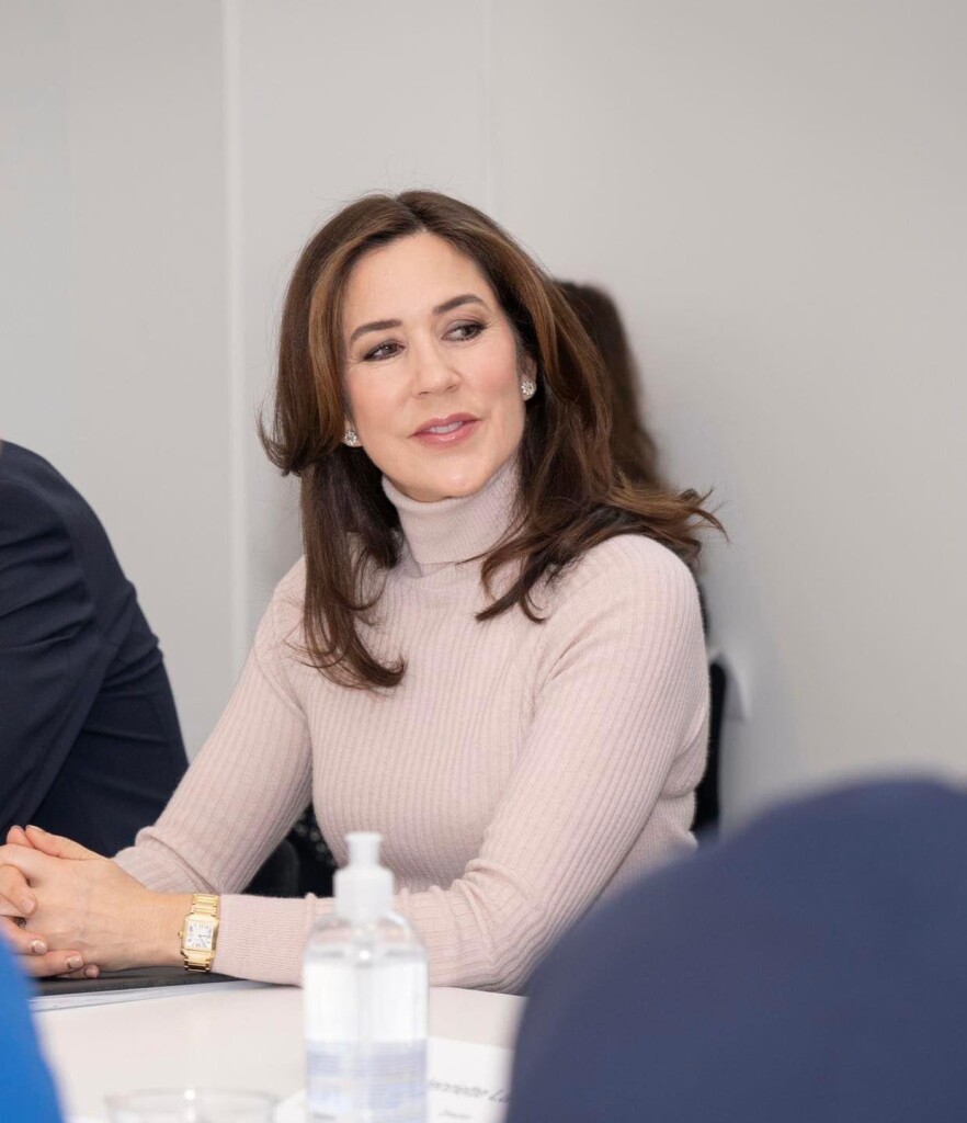 24985D9F-6DE5-4A98-9629-C87719710168