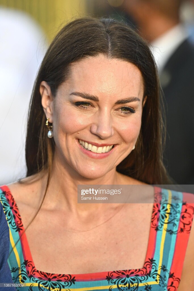 3004B537-224E-4A3C-BB74-5E239232FE00