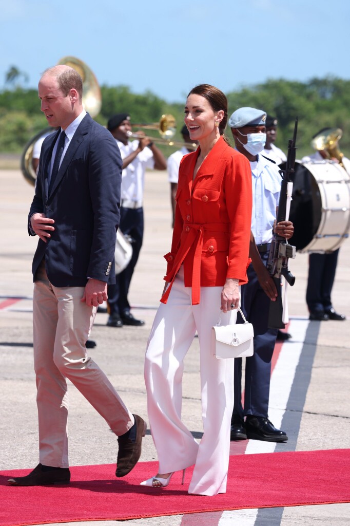 DF5976FC-D51E-41BD-A244-B644271A259A