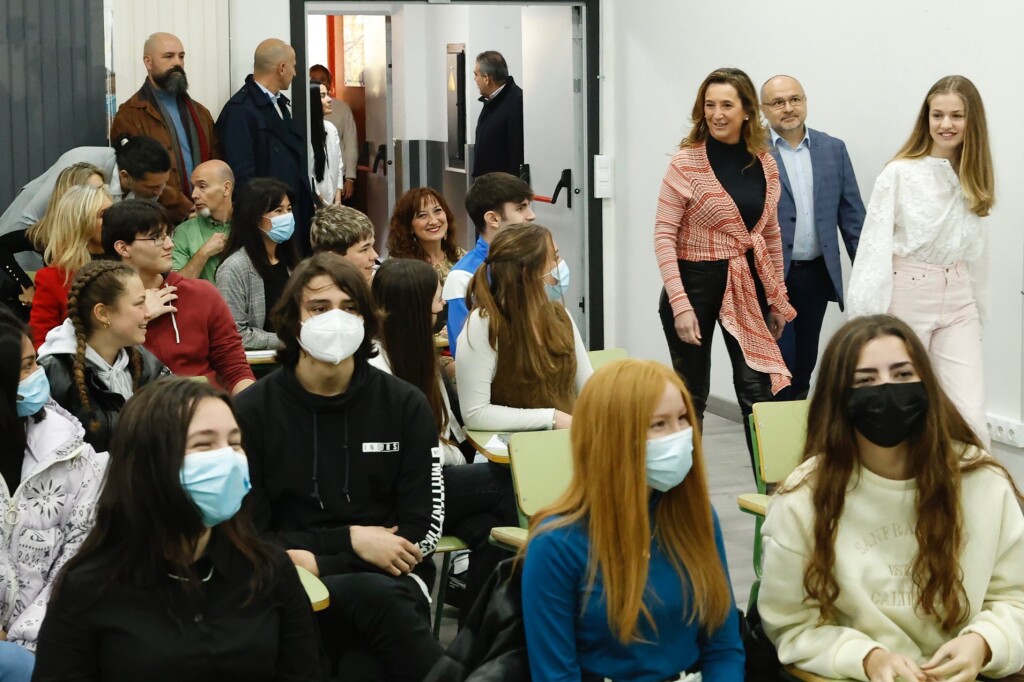 149C2B1C-86A2-4FC0-9A81-513AF95582BB