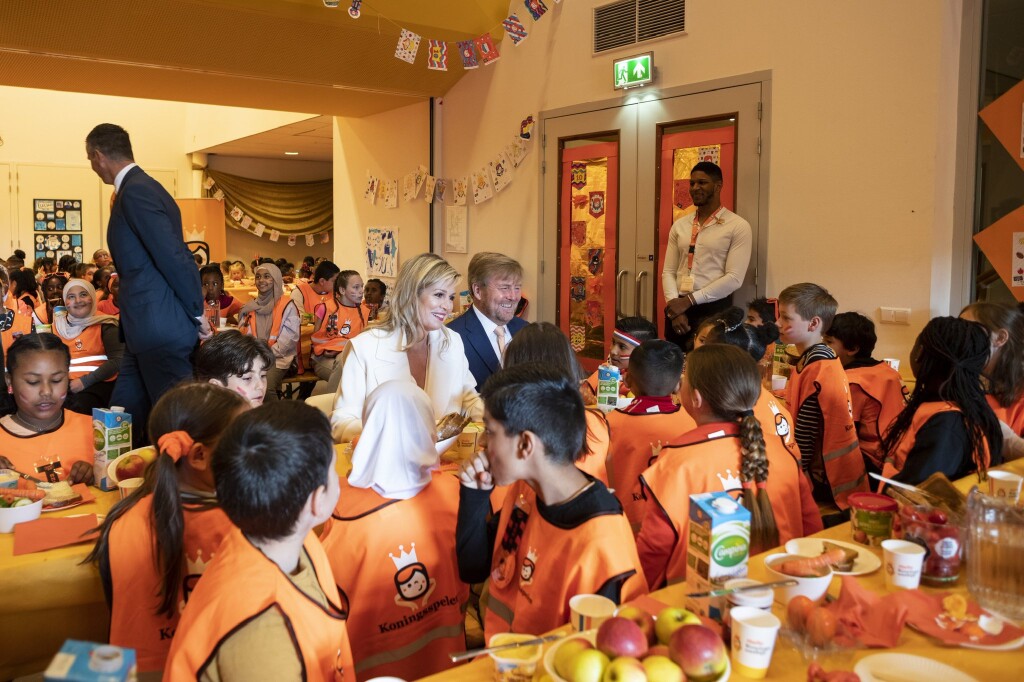 30DA60B1-405F-4794-AC3D-2A94F46D38BA