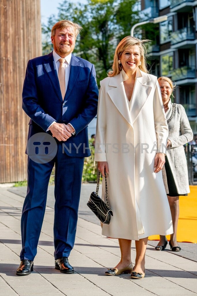 546641EE-CE11-4E73-8933-7343AD0D287F