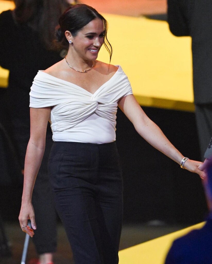 768F339A-FB12-4F0A-85AE-25C15D742C63