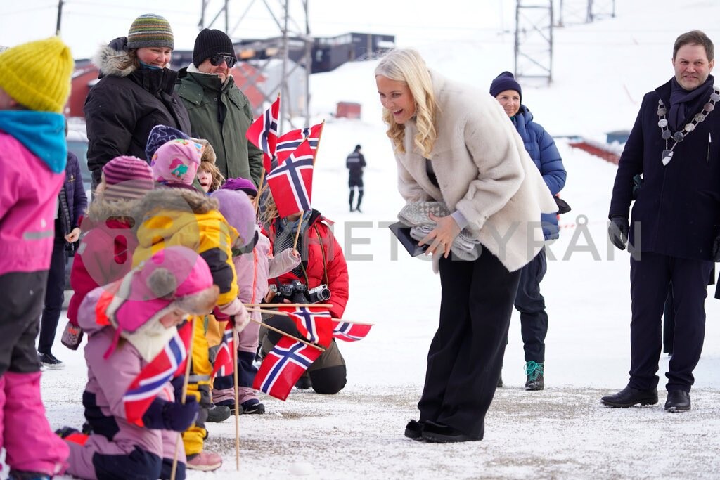 A708FA35-D293-40C4-93C2-A2386C1D17D2