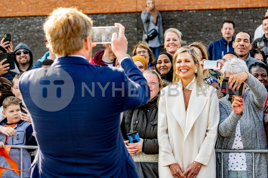 B3F332BC-4C08-4456-95F3-7CEC5D698994