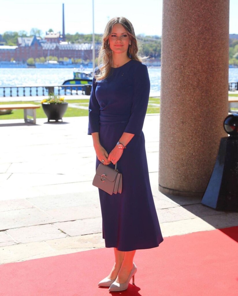 A36C045A-C07A-4193-9A2A-B68BB7F91020