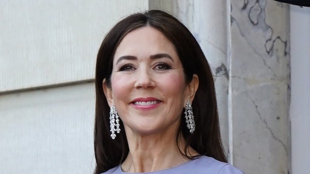 D960D331-6635-47C9-BE5B-FC03DAC930C8