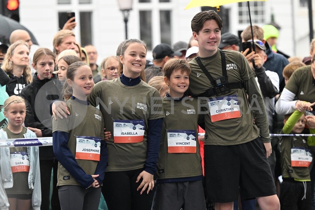 99215641-50BE-4102-8582-7358ECE26EE6