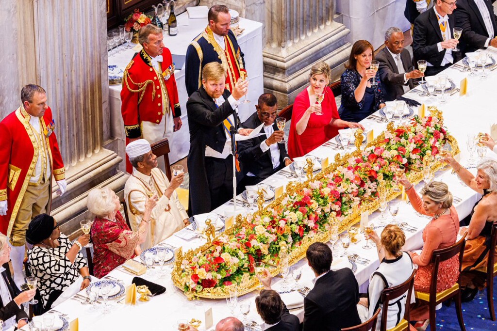 9FF0639B-C281-460D-9AE0-B6E55C5A7711