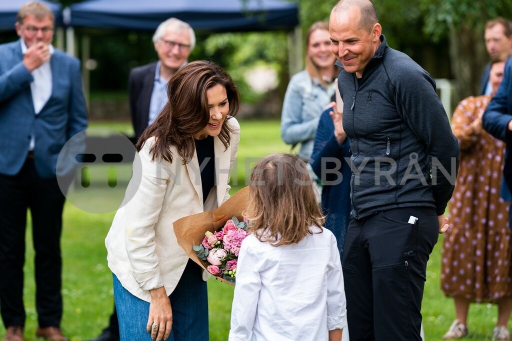 DA38A6B5-A9F1-4618-BA43-E8E6838322E8