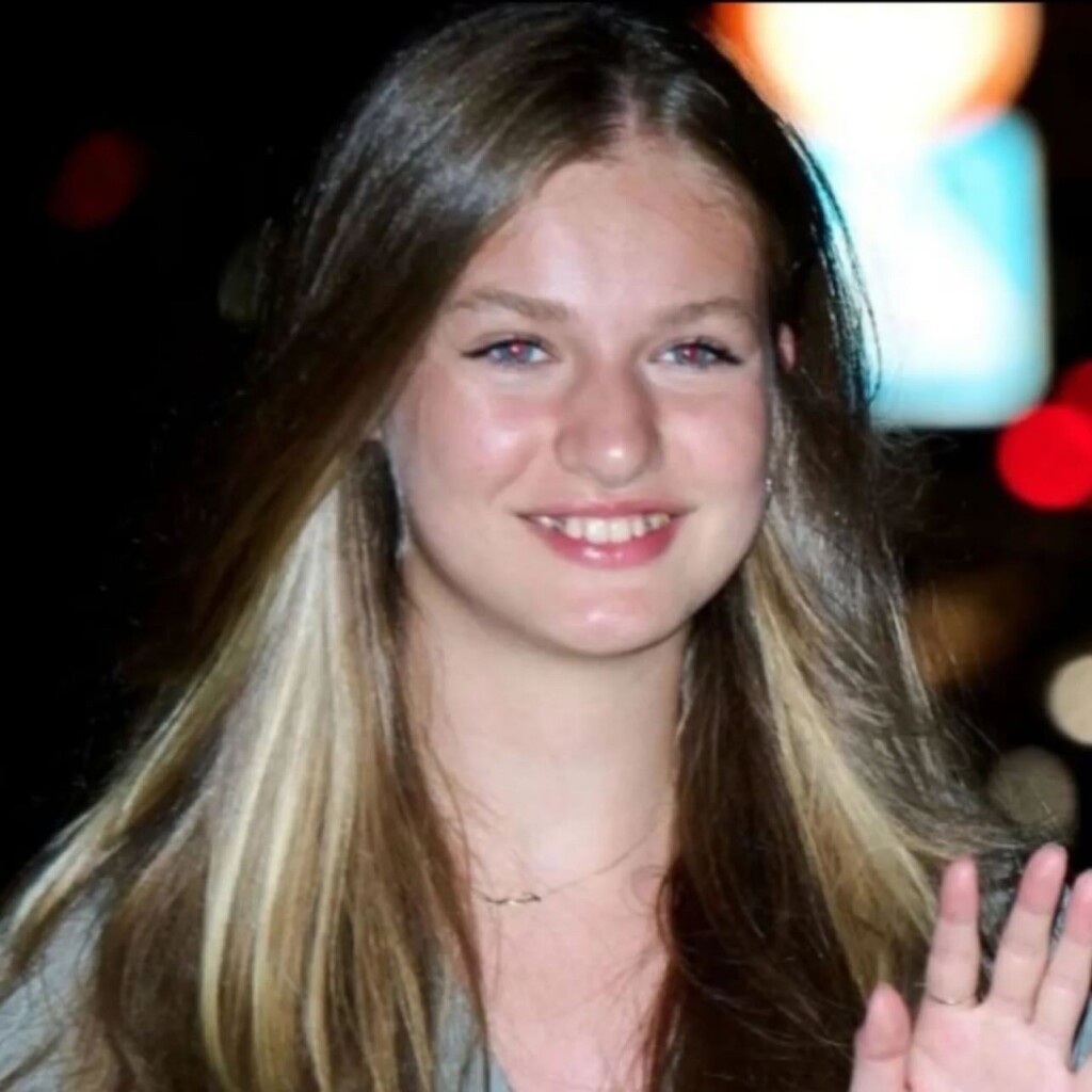 BEBEE92C-818A-4E2C-A704-6B51867D7D95