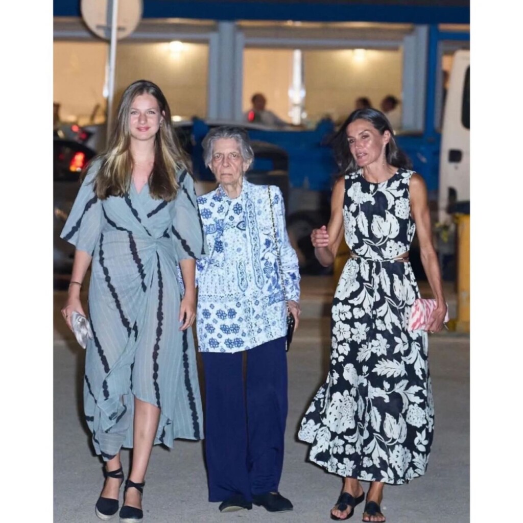 C2EB55DA-45DF-4956-9F21-3FE82E00F4DC