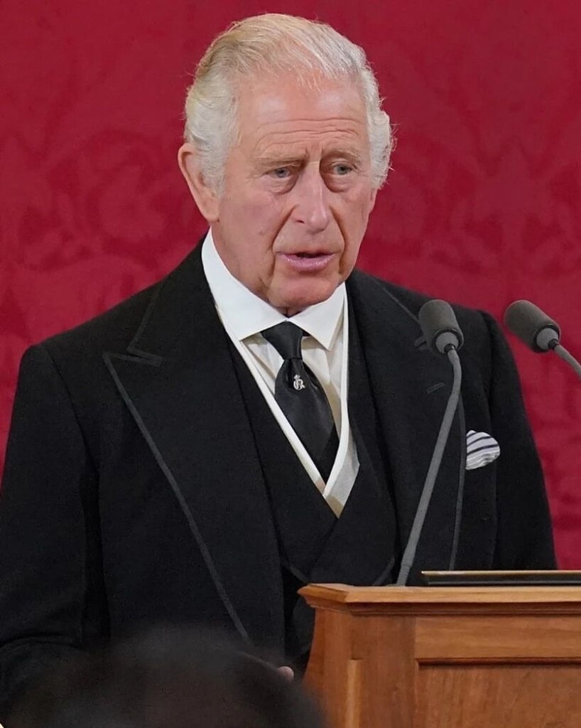 40D09869-002F-4A17-989F-47A46F98E54E