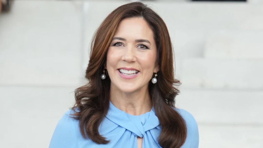 84FB8CB4-D797-4EA3-8ADD-C6067D09A245