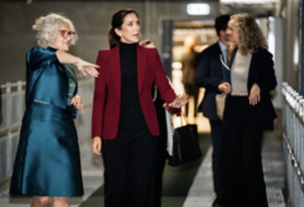 3A410C40-62DE-43C4-B090-0ECD4CD12F55