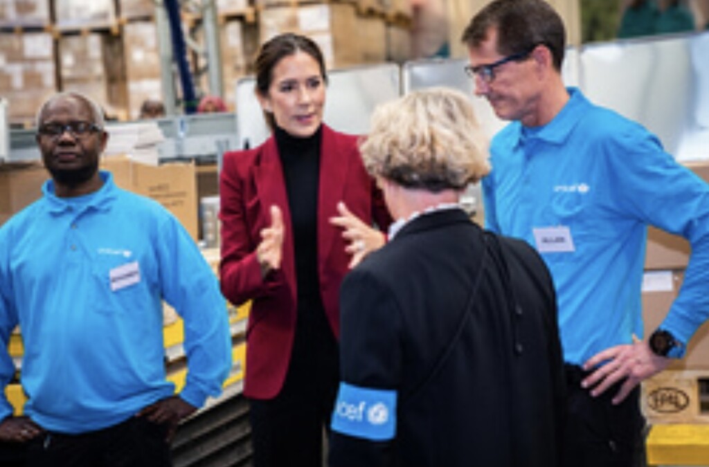 4892A3BD-D20D-4F7B-BBF5-0CFA1E332DFC