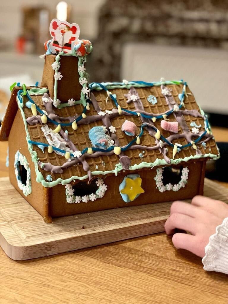 5DBC791D-B363-4D99-84EE-FD2F4DDF1C35