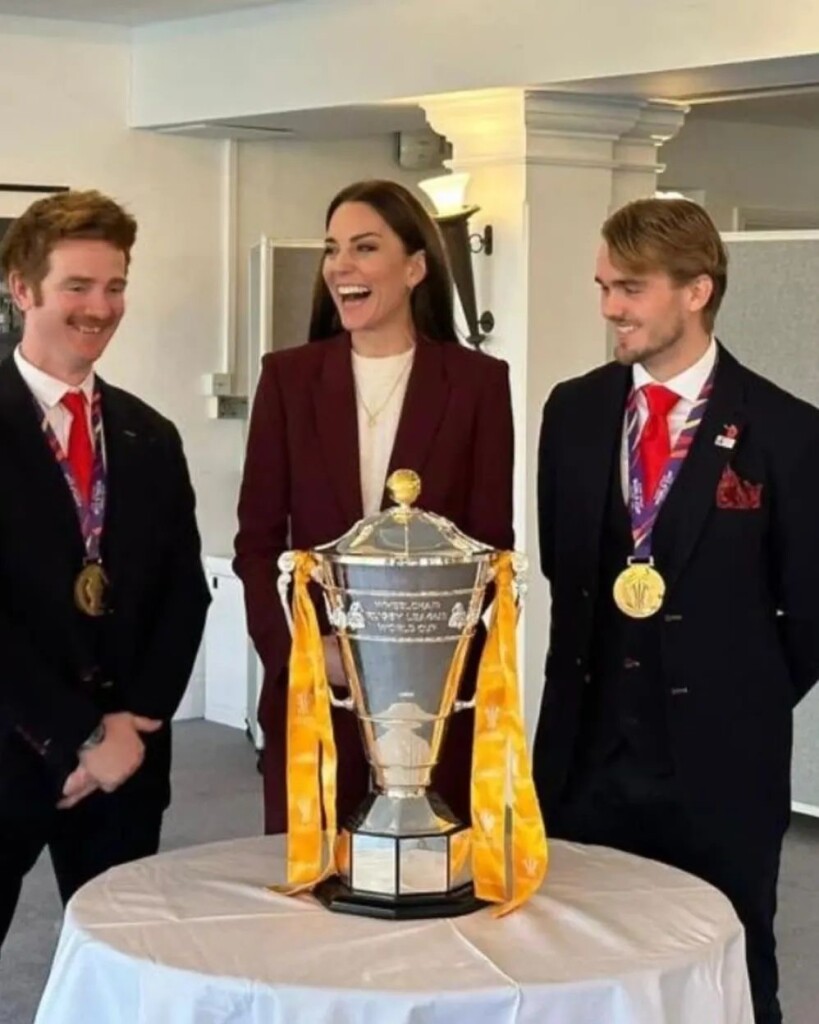 4A99202F-6227-44AF-A86F-B5AD584FEAE4