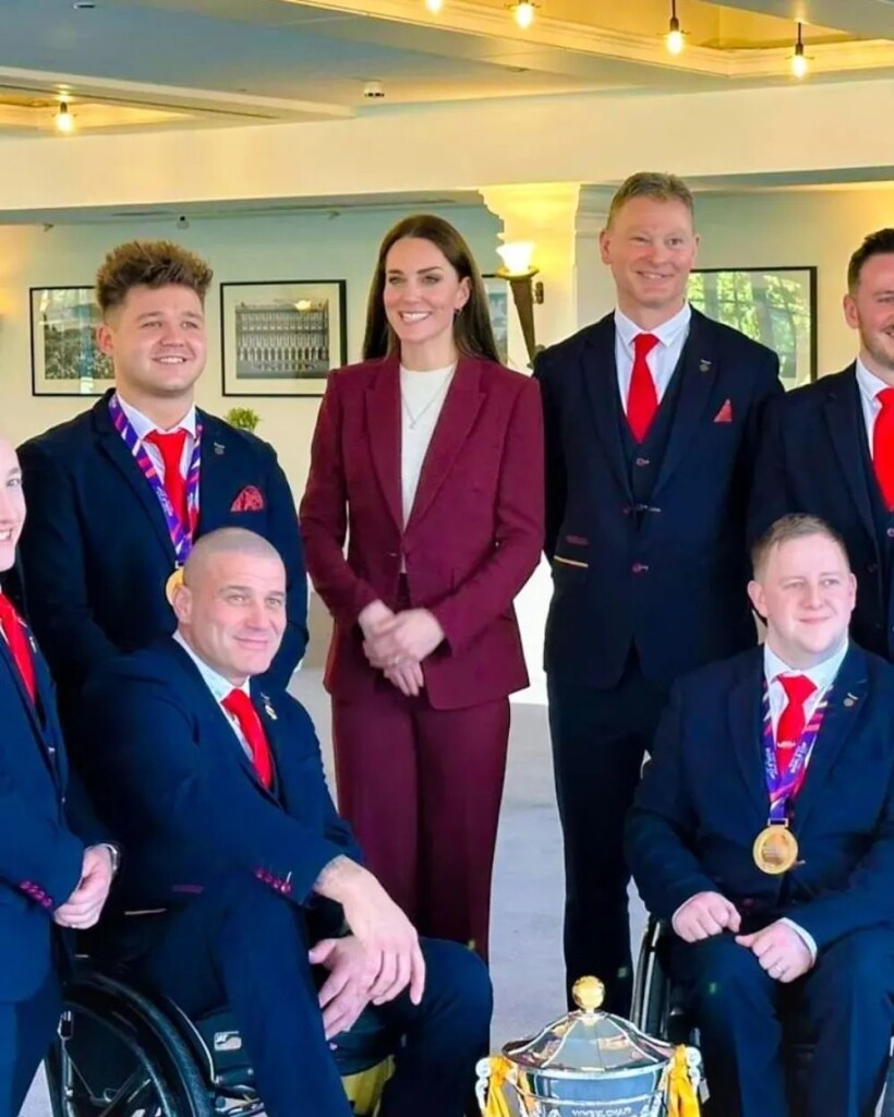 4C25440E-0A31-4186-B9B0-61D59E7E3ED6