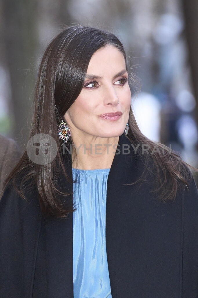 82AEC531-AD67-4C4A-AA53-AEA00AE2B6A7