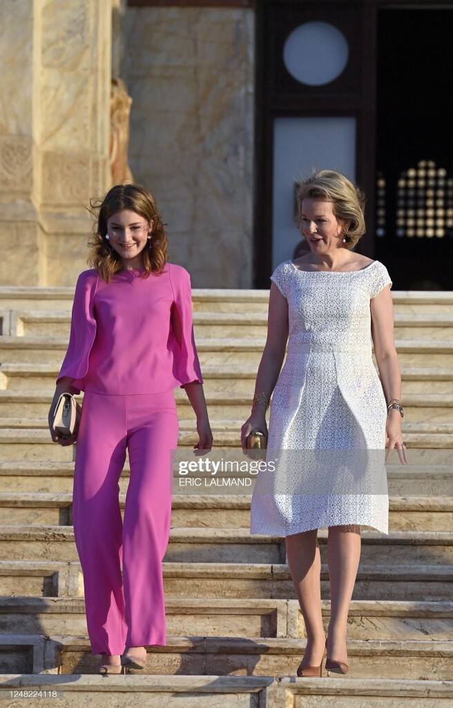 C4541C01-E5AA-48D5-86E0-11635749AFA8