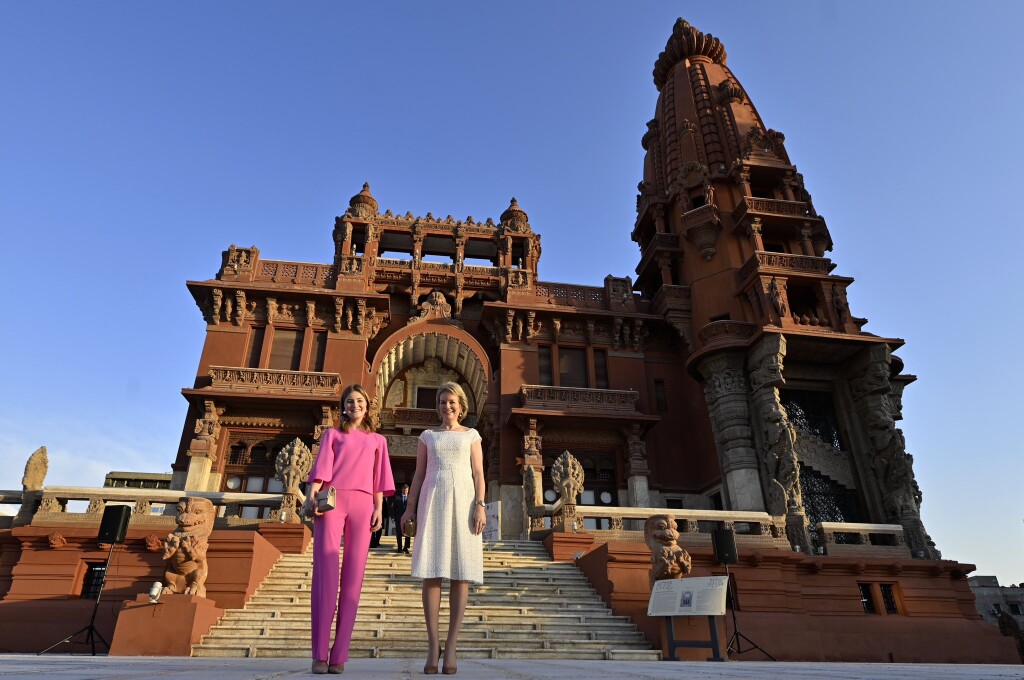 D3695CEB-C6A1-41D4-85EF-61FE0F34D9EB